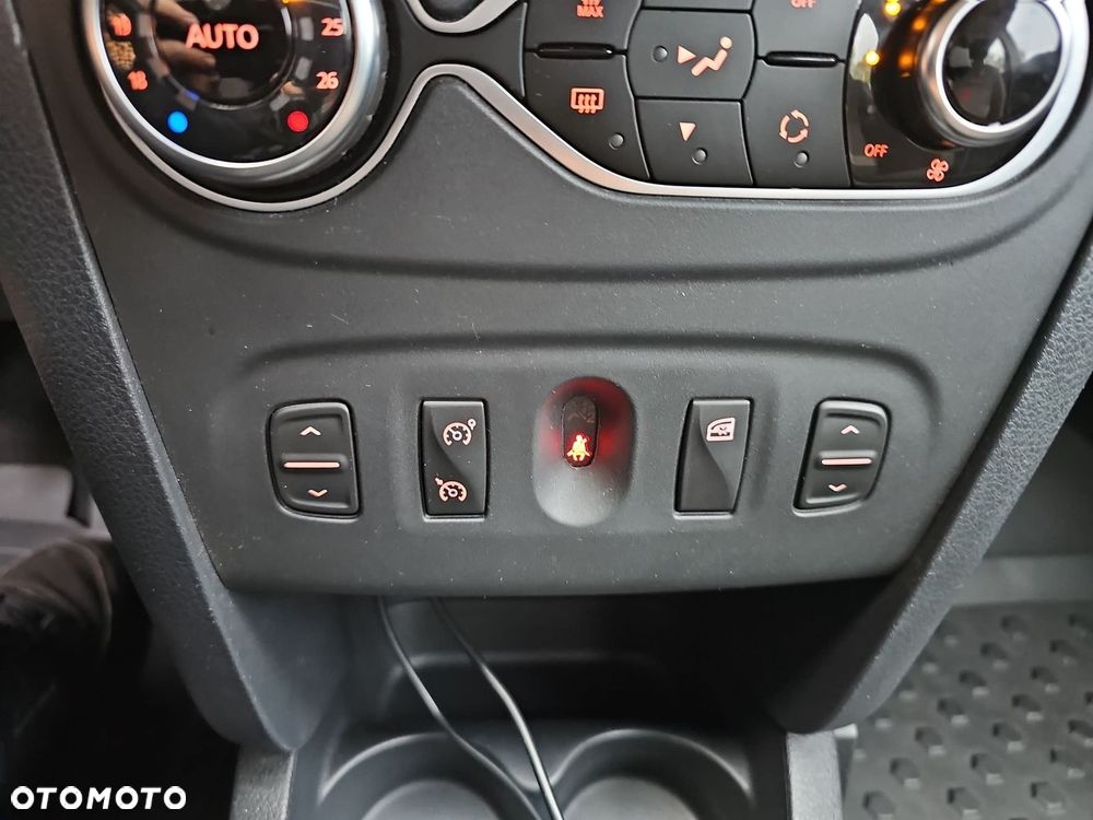 Dacia Logan 0.9 TCe Techroad S&S - 24