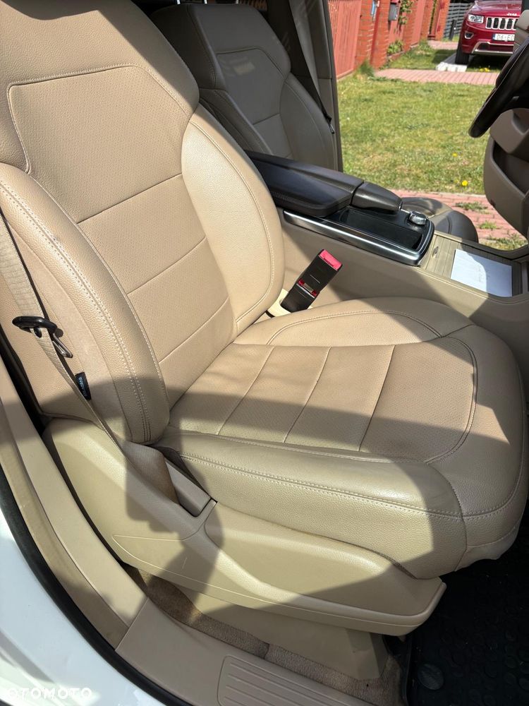 Mercedes-Benz ML - 14
