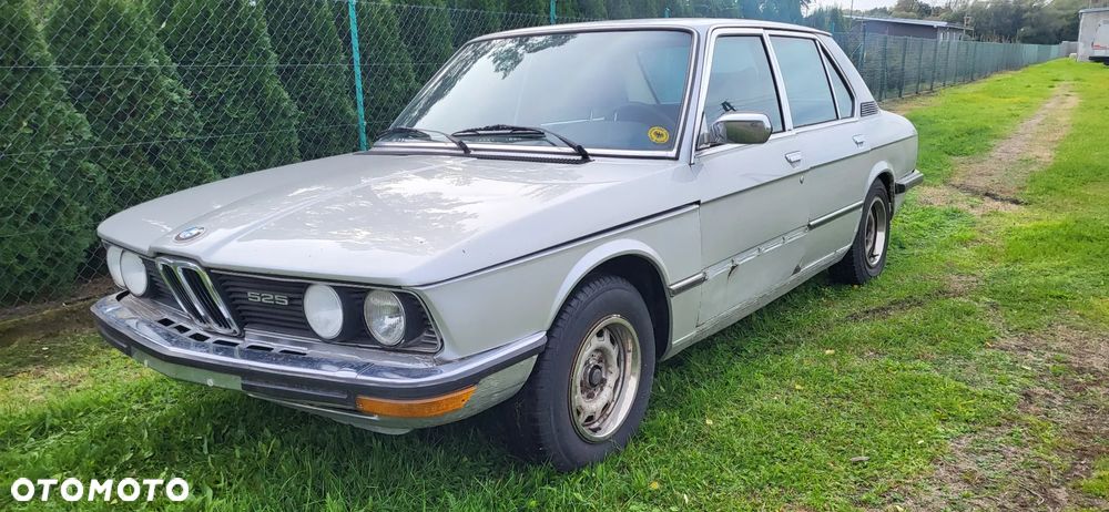 BMW Seria 5 525 - 1
