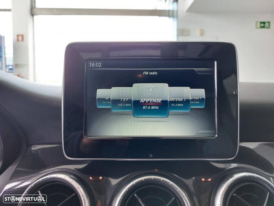 Mercedes-Benz CLA 180 d Shooting Brake Aut. - 28