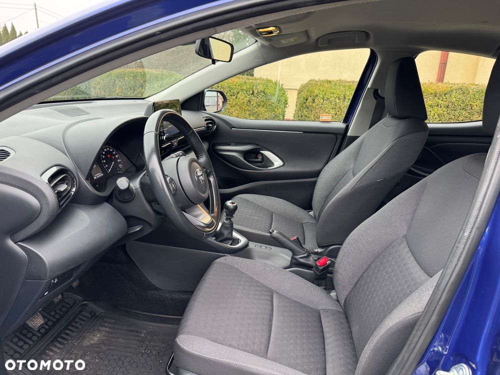 Toyota Yaris 1.5 Comfort - 12