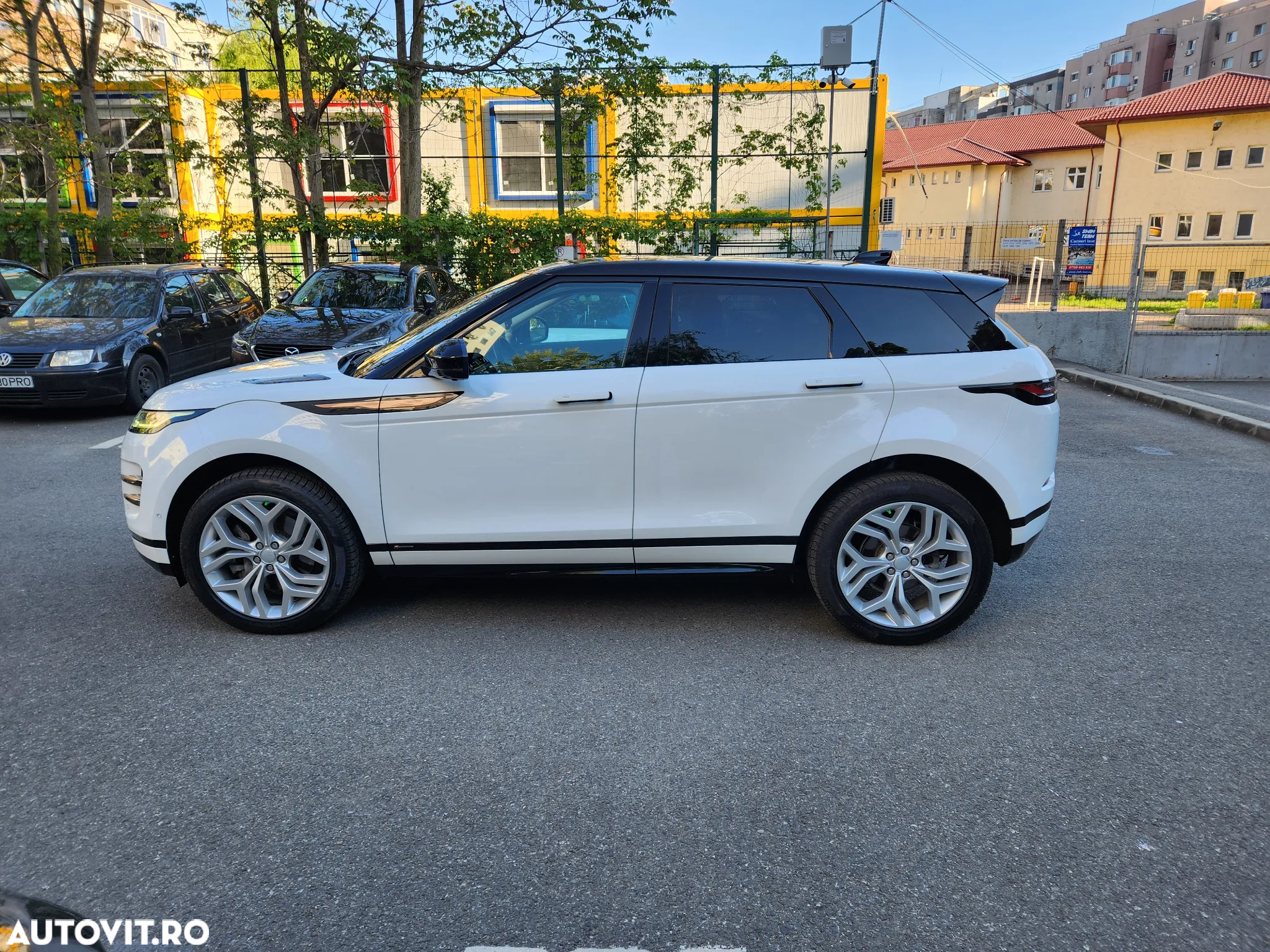 Land Rover Range Rover Evoque 2.0 D180 R-Dynamic SE - 31