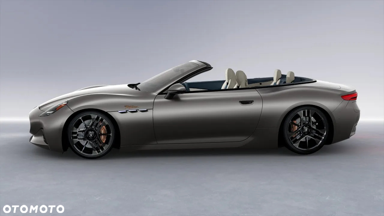 Maserati GranCabrio - 6