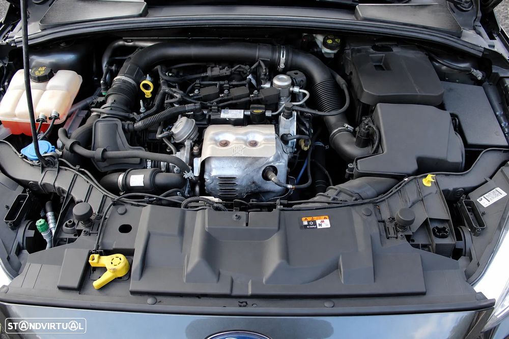 Ford Focus 1.0 EcoBoost S&S ACTIVE DESIGN - 9