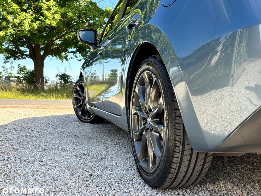 Mazda 3 SKYACTIV-G 120 NAKAMA - 25