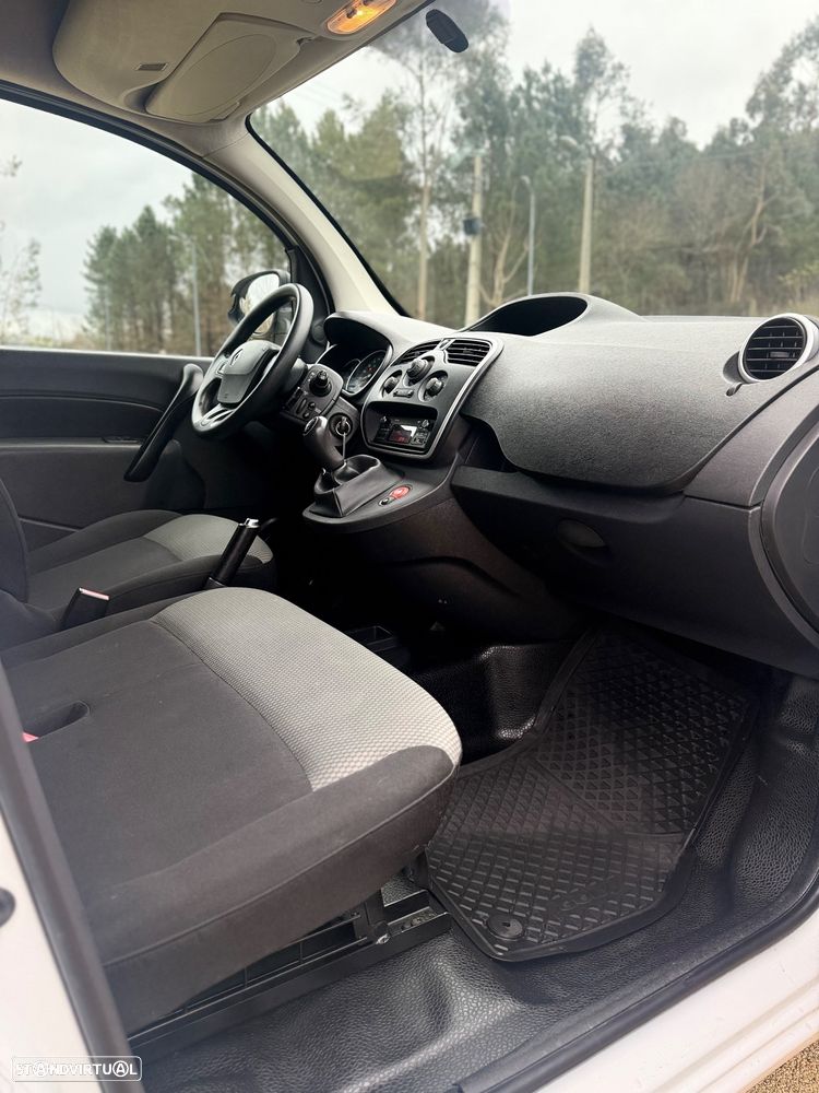 Renault Kangoo 1.5 DCI IVA DEDUTIVEL - 9