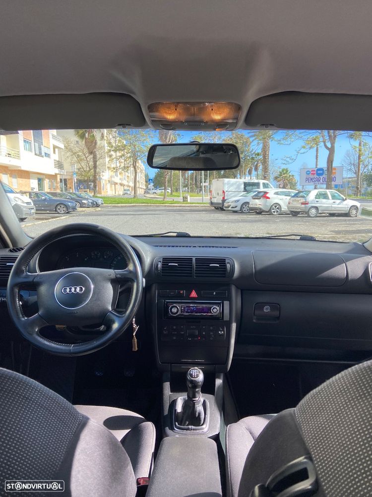 Audi A3 1.9 TDI Attraction - 9