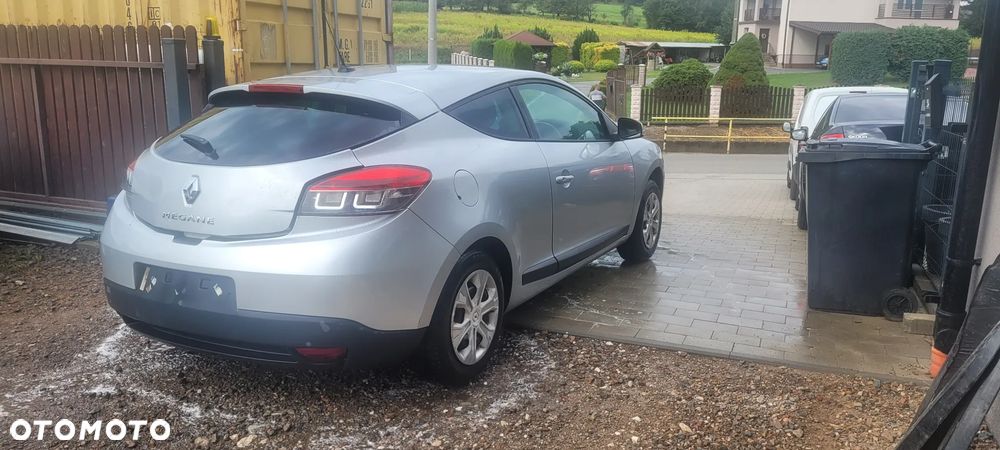 Renault Megane 1.6 16V Confort Authentique - 5
