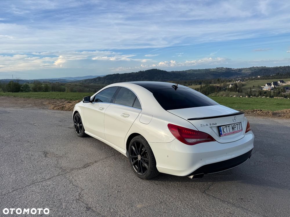 Mercedes-Benz CLA 250 4-Matic - 4