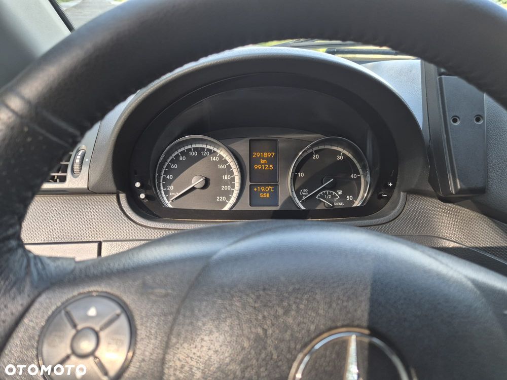 Mercedes-Benz Vito Univan 639.603 - 13