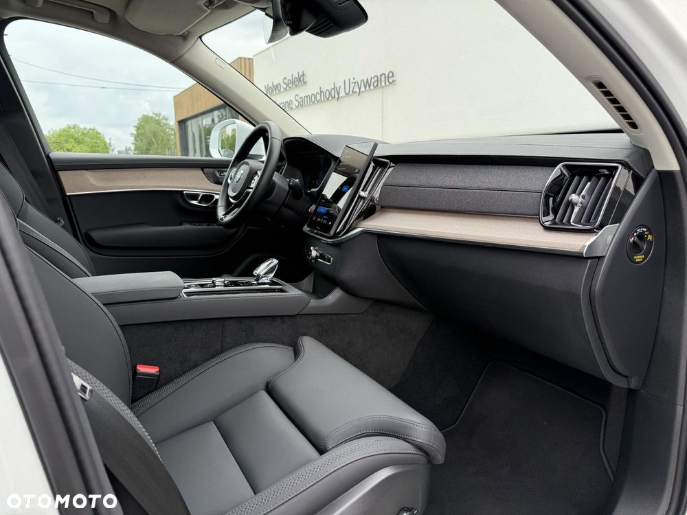 Volvo XC 90 - 24