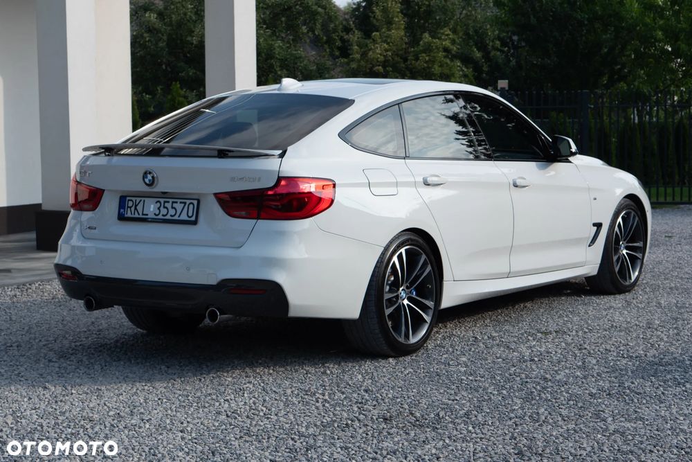 BMW 3GT 340i xDrive M Sport - 3
