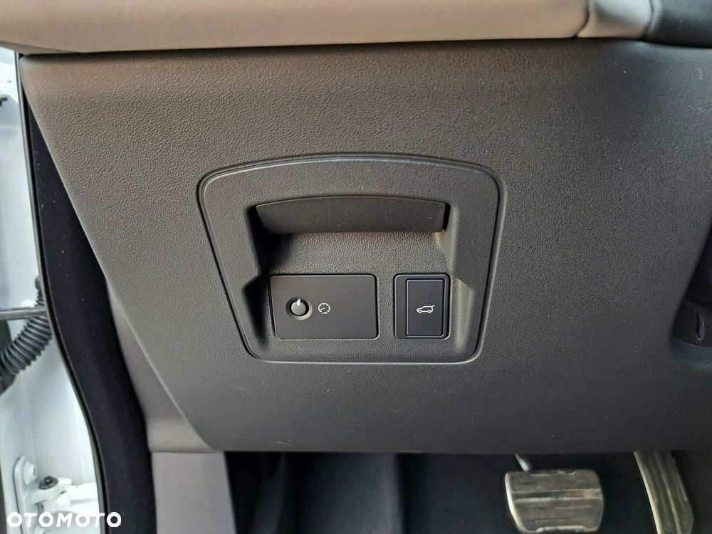 Land Rover Range Rover Velar - 23