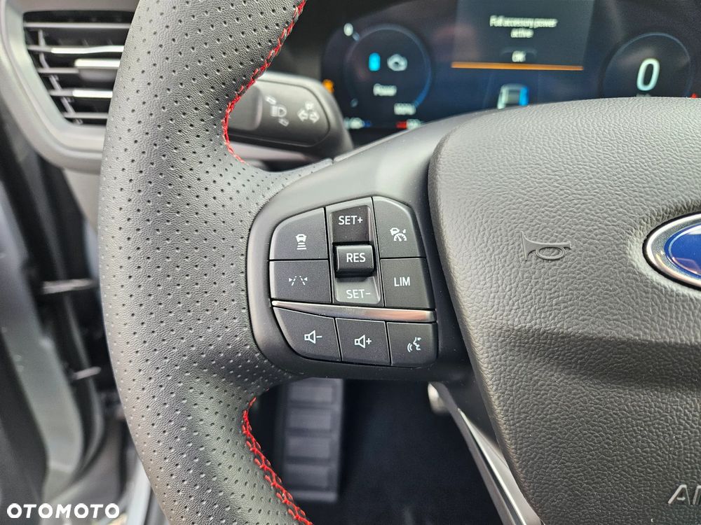 Ford Kuga 2.5 FHEV FWD ST-Line X - 31