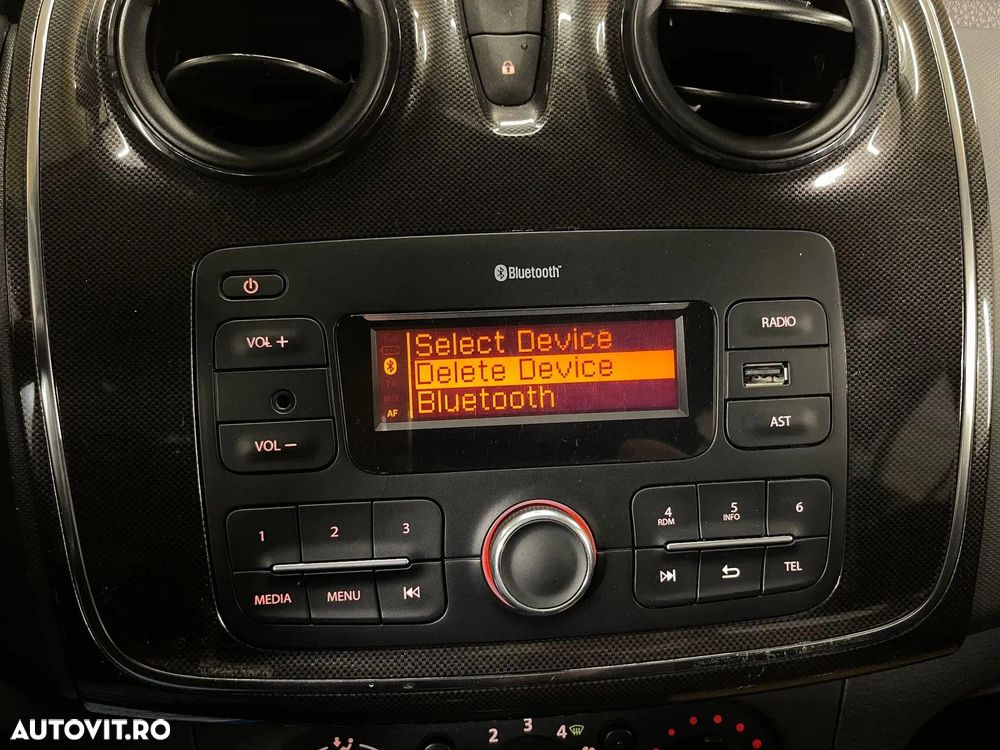Dacia Logan 1.0 SCe Laureate - 15