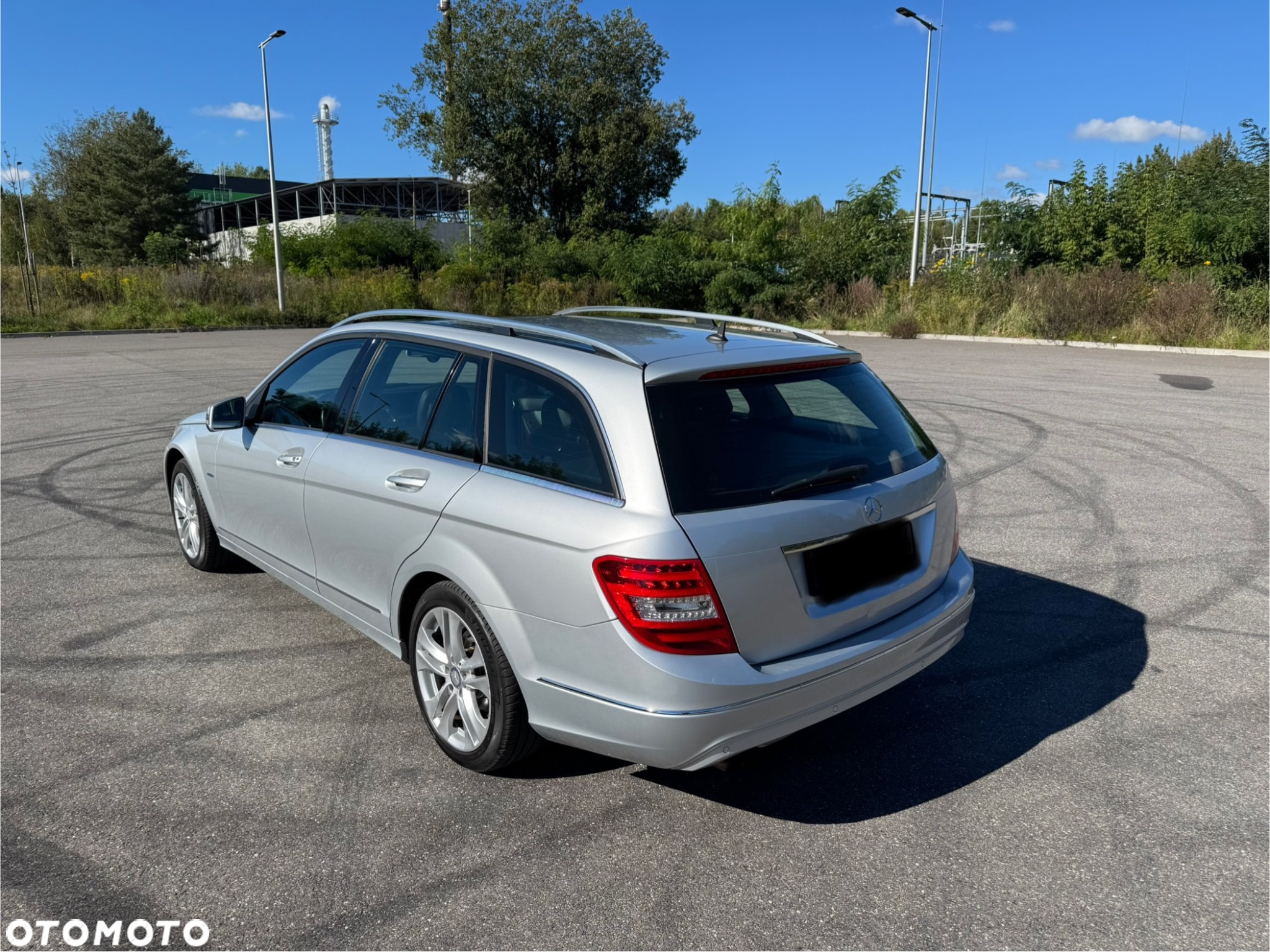 Mercedes-Benz Klasa C 180 T BlueEFFICIENCY 7G-TRONIC Avantgarde - 7