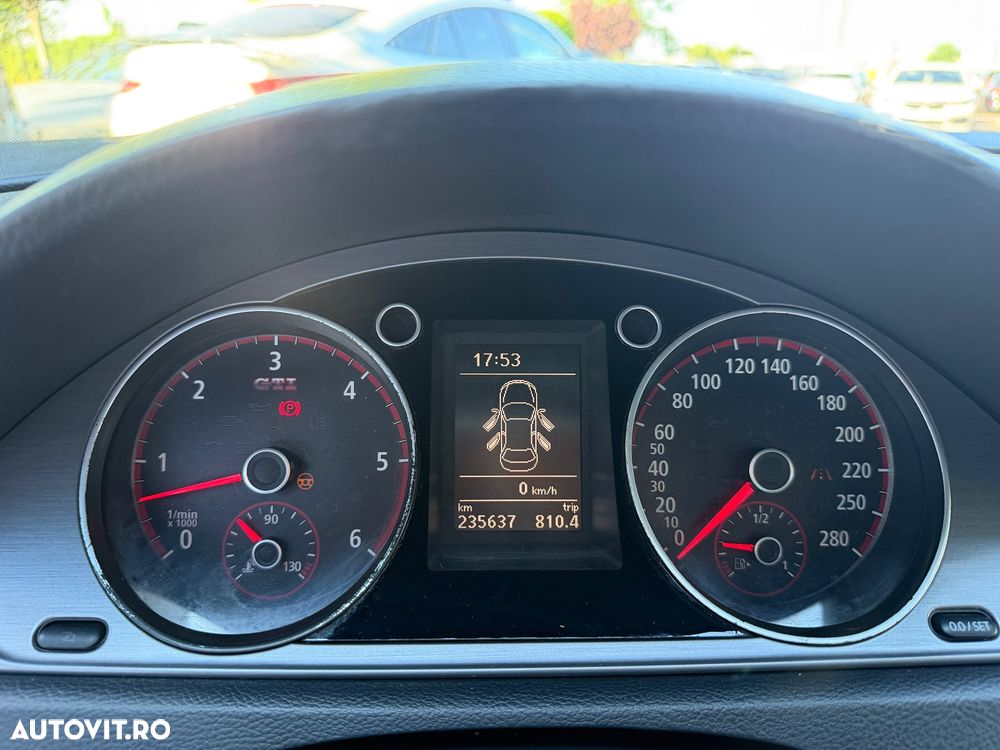 Volkswagen Passat 2.0 Blue TDI SCR Comfortline - 14