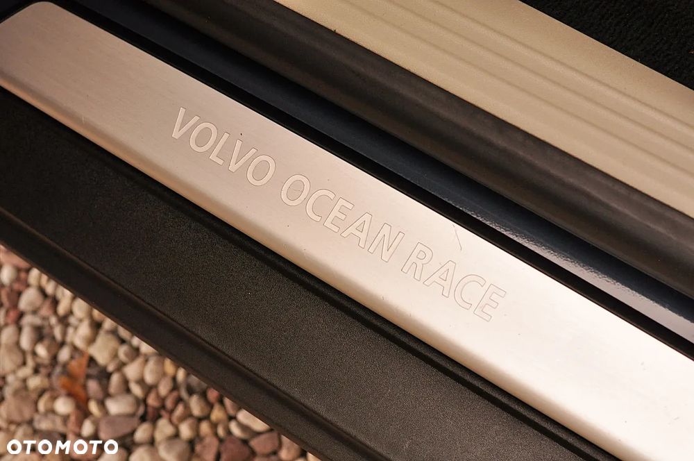 Volvo V40 T3 Ocean Race - 34