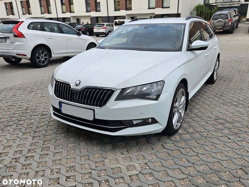 Skoda Superb 2.0 TDI Active DSG - 3