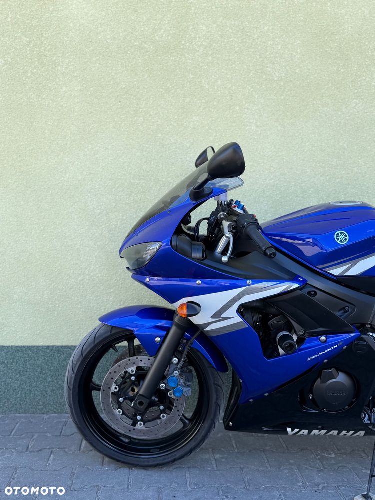 Yamaha R6 - 26