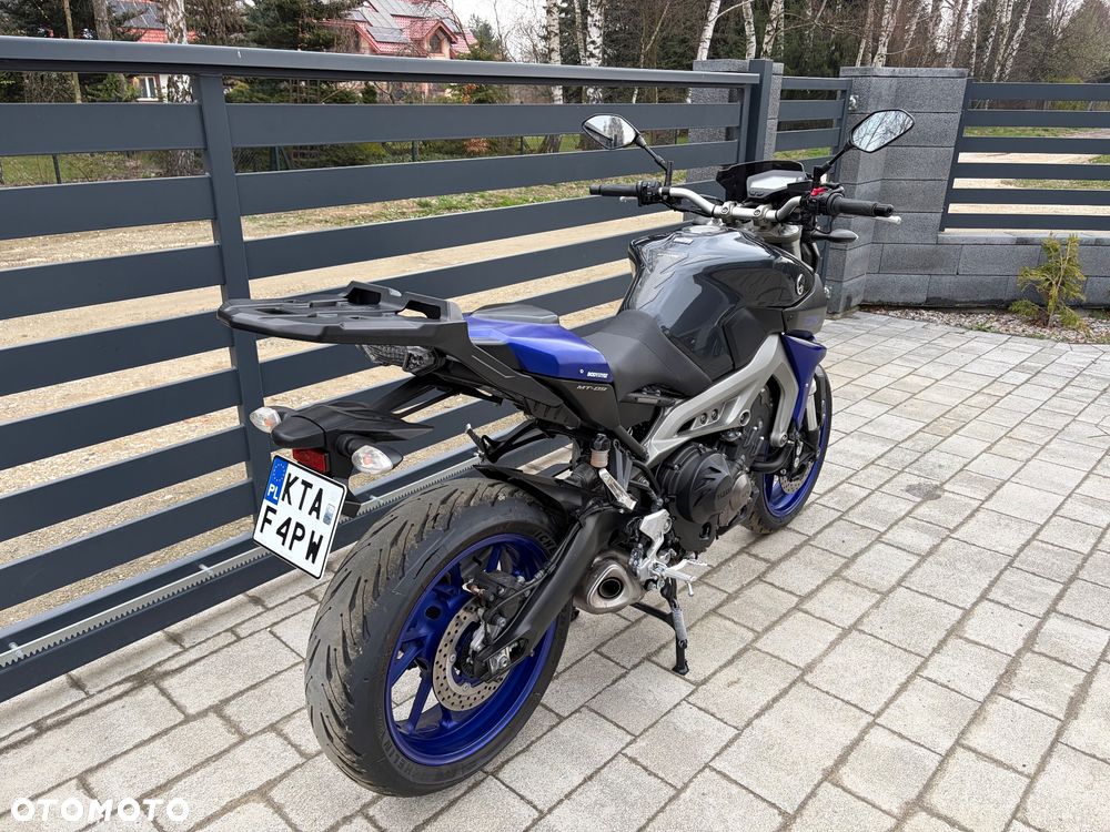 Yamaha MT - 30