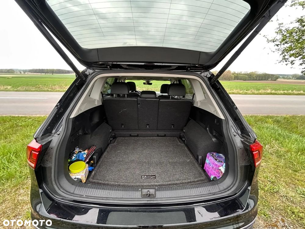 Volkswagen Tiguan Allspace - 10