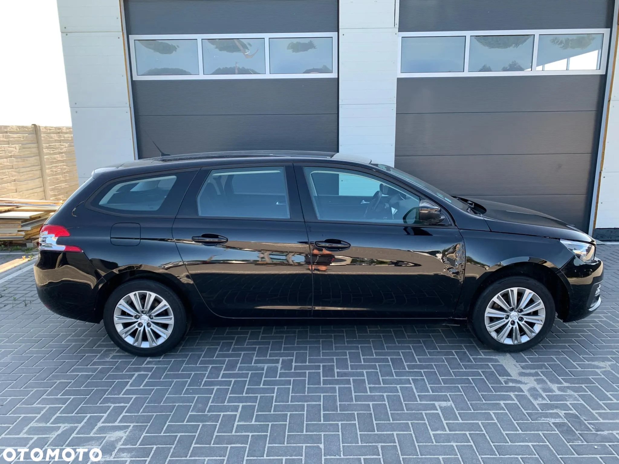 Peugeot 308 1.2 PureTech Active S&S - 32