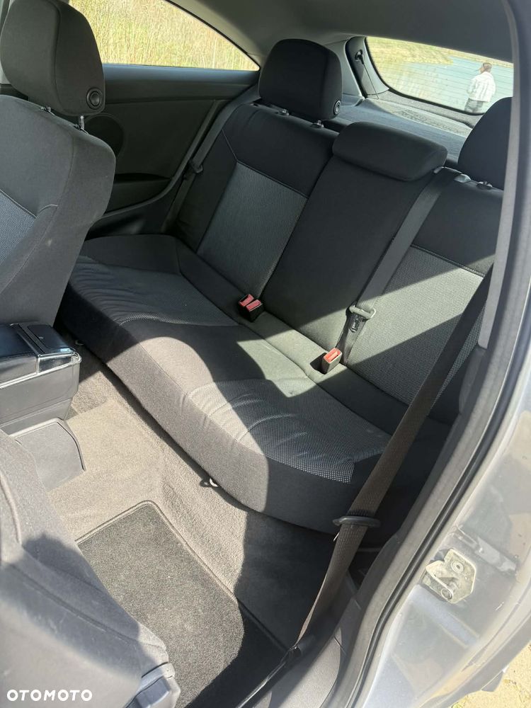 Opel Astra 1.4 111 - 9