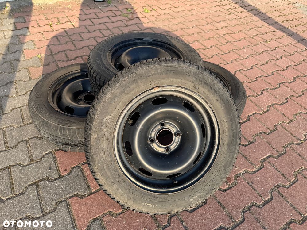 Peugeot 207 1.4 16V Trendy - 18