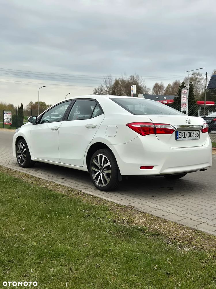 Toyota Corolla 1.33 Comfort - 10