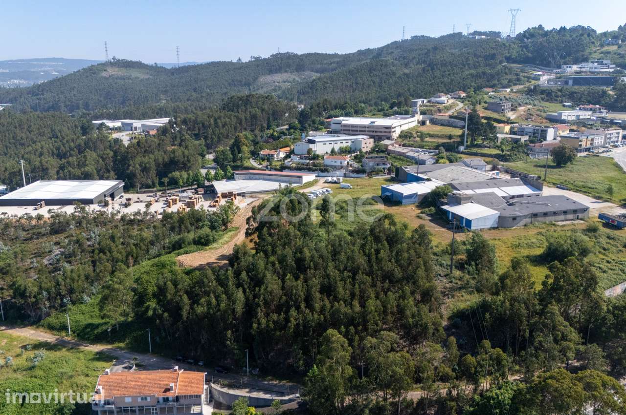 Terreno com 874 m2, em Vandoma, Paredes - Grande imagem: 4/22