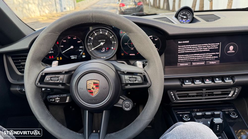 Porsche 911 (992) Targa 4 GTS PDK - 4