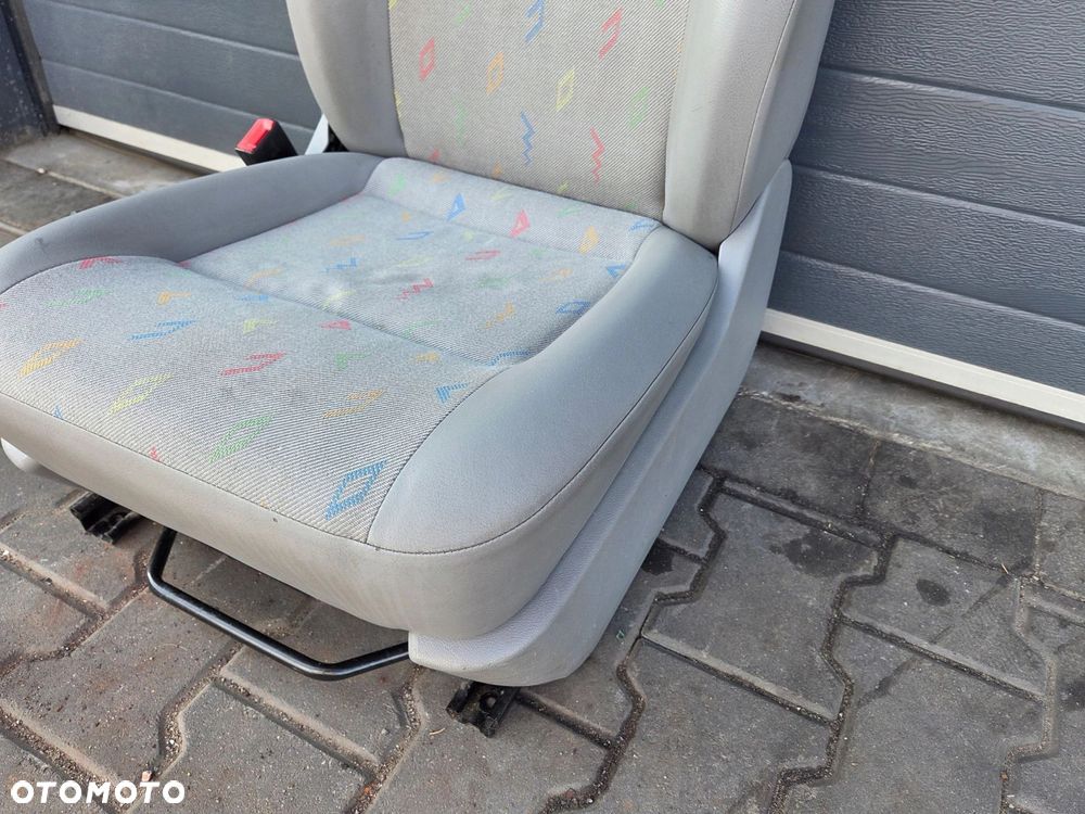 VW T5 T6 fotel kierowcy przód grzany INKA - 5