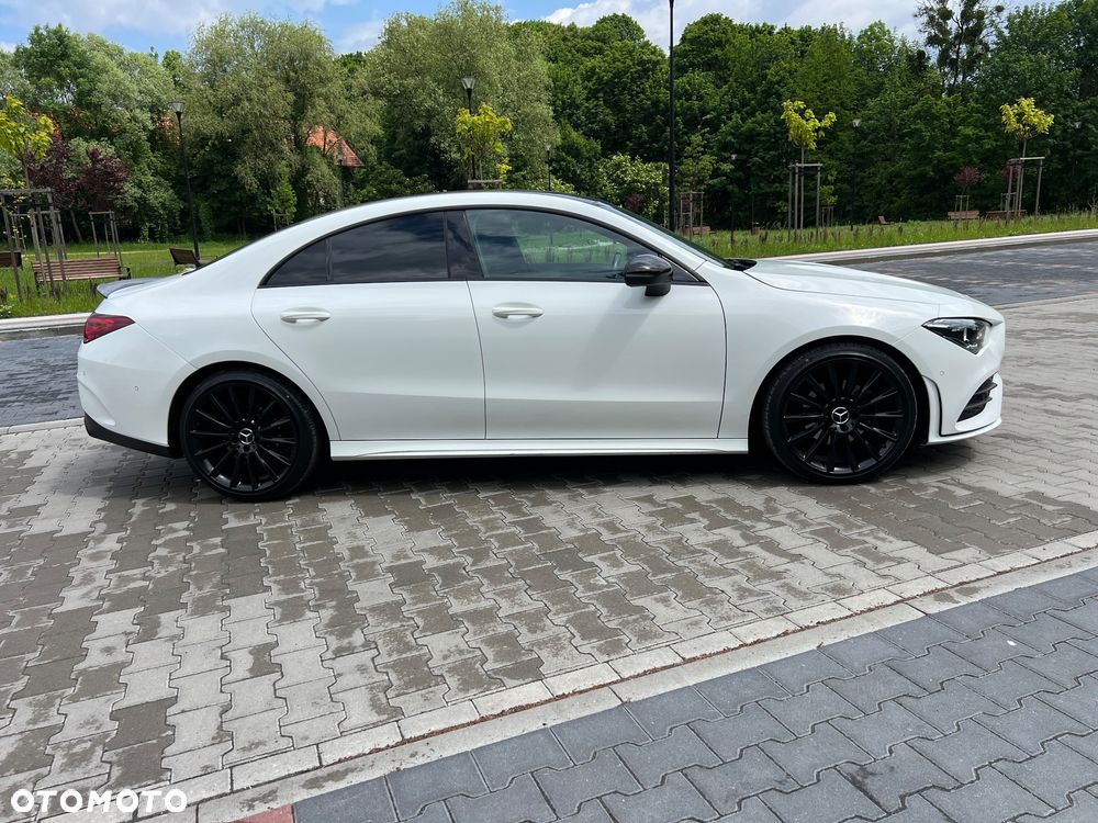 Mercedes-Benz CLA 180 7G-DCT AMG Line - 11