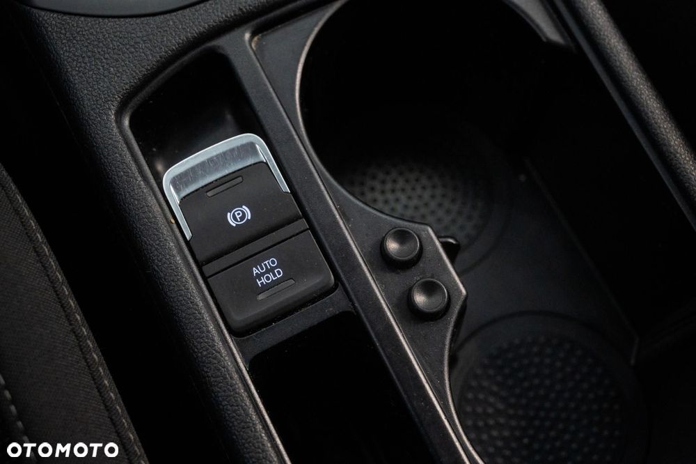 Volkswagen Touran - 29