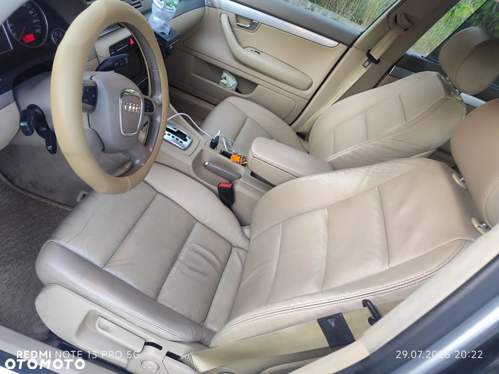 Audi A4 Avant - 16