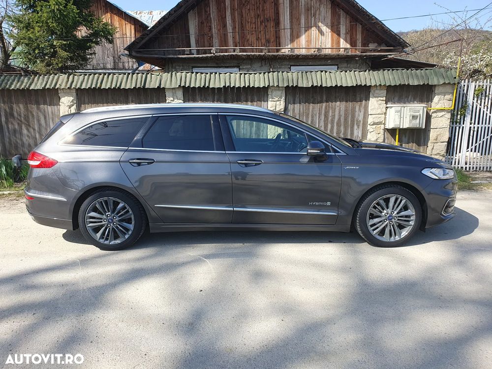 Ford Mondeo 2.0 HEV Vignale - 12