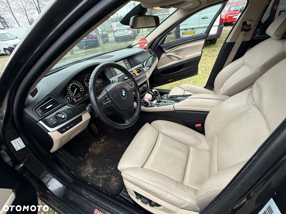 BMW Seria 5 535d xDrive Luxury Line - 17