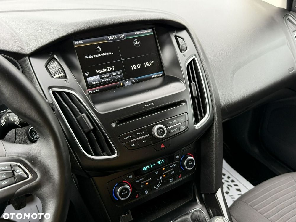 Ford Focus - 23