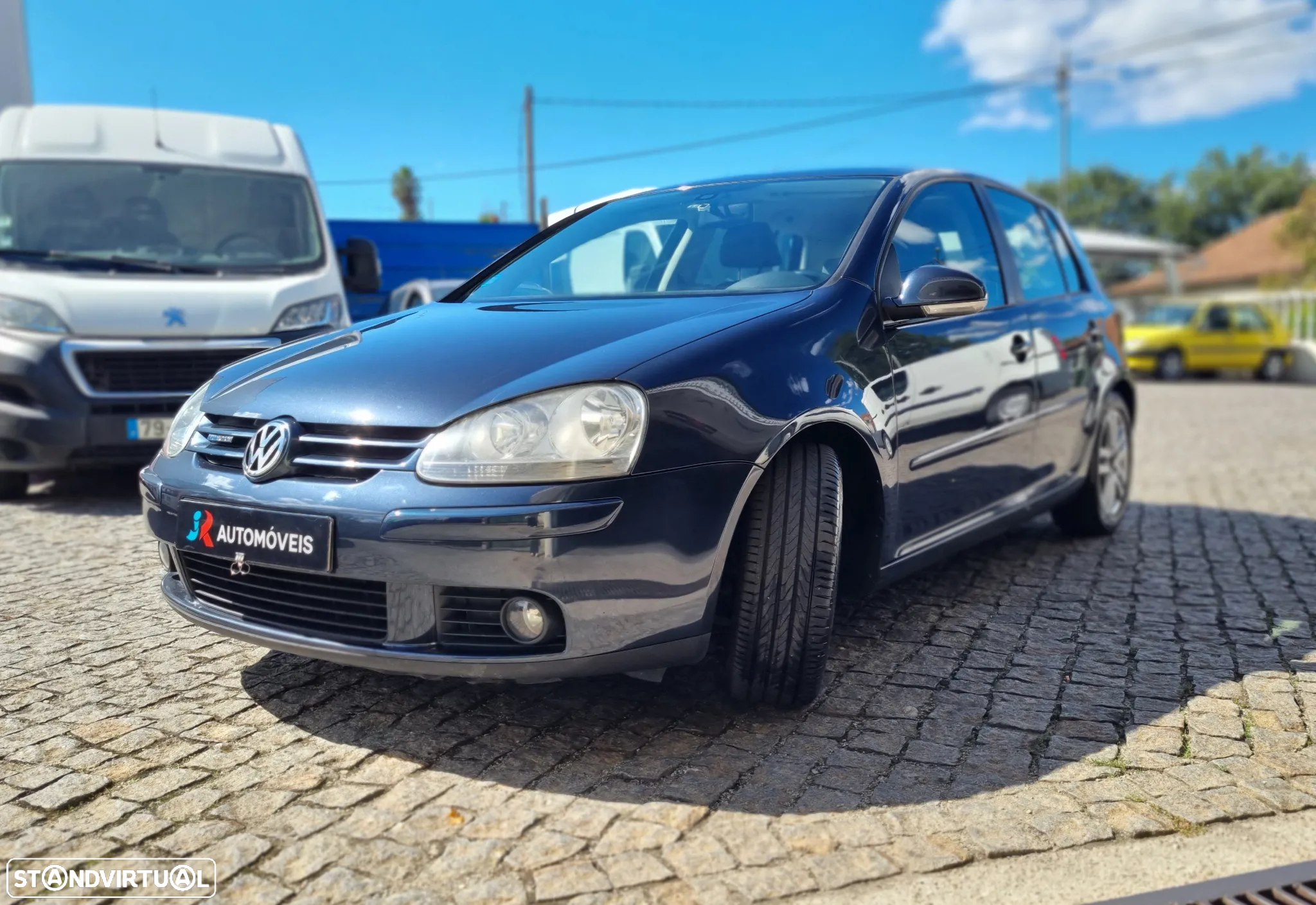 VW Golf 1.9 TDi BlueM. Trend. AC - 4