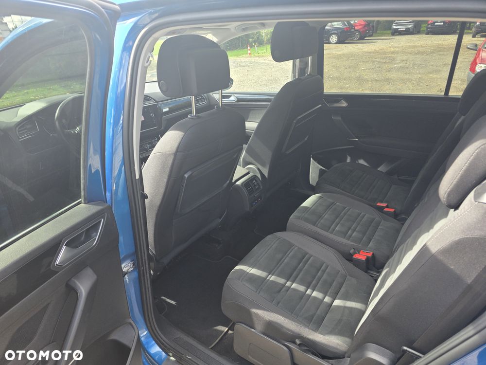 Volkswagen Touran 1.5 TSI EVO Highline - 9