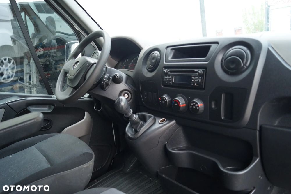 Opel Movano - 24