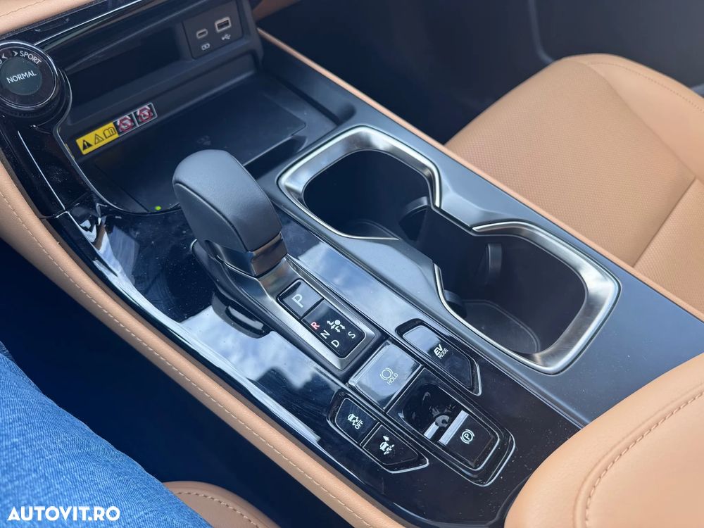 Lexus Seria NX 350h AWD CVT HEV Executive - 11