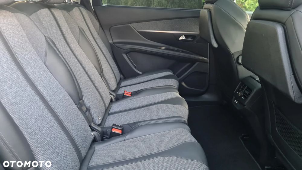 Peugeot 5008 BlueHDi 130 EAT8 Allure Pack - 8