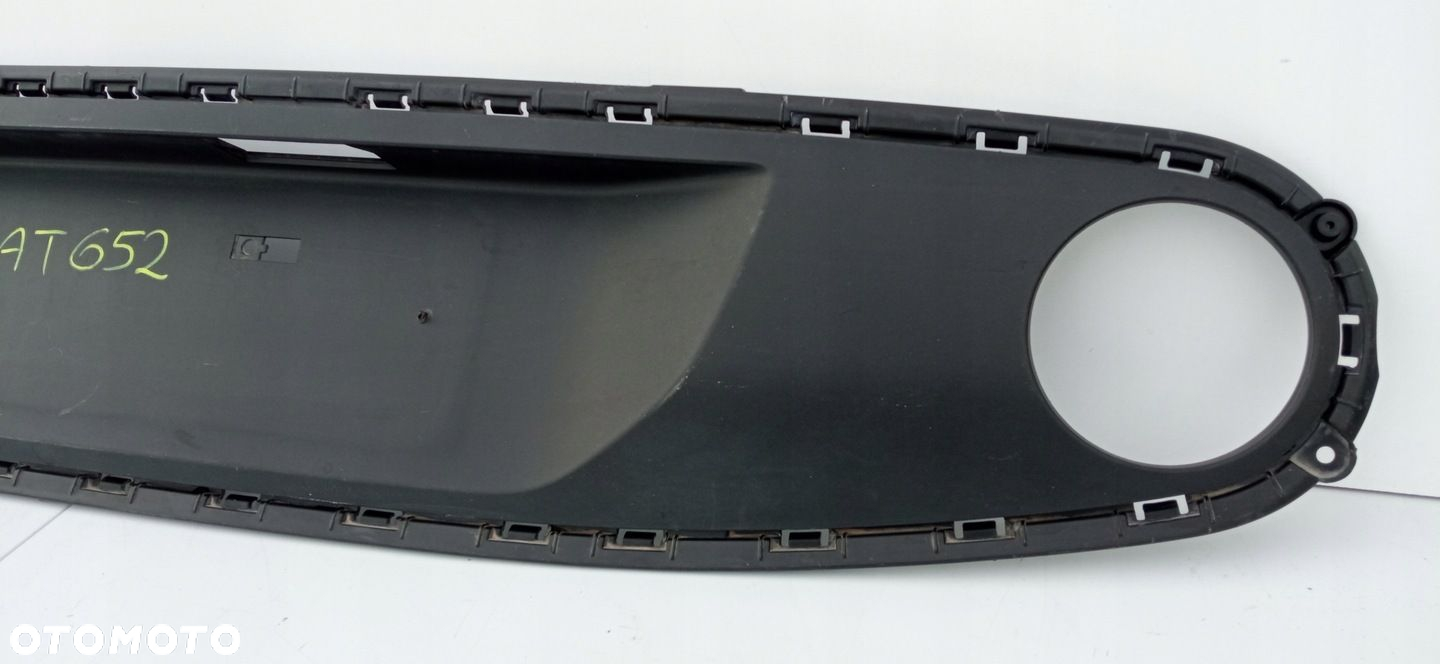 HYUNDAI I10 II LIFT 16- LISTWA ŚRODKOWA DOKŁADKA ZDERZAKA TYŁ 86683-89500 - 2