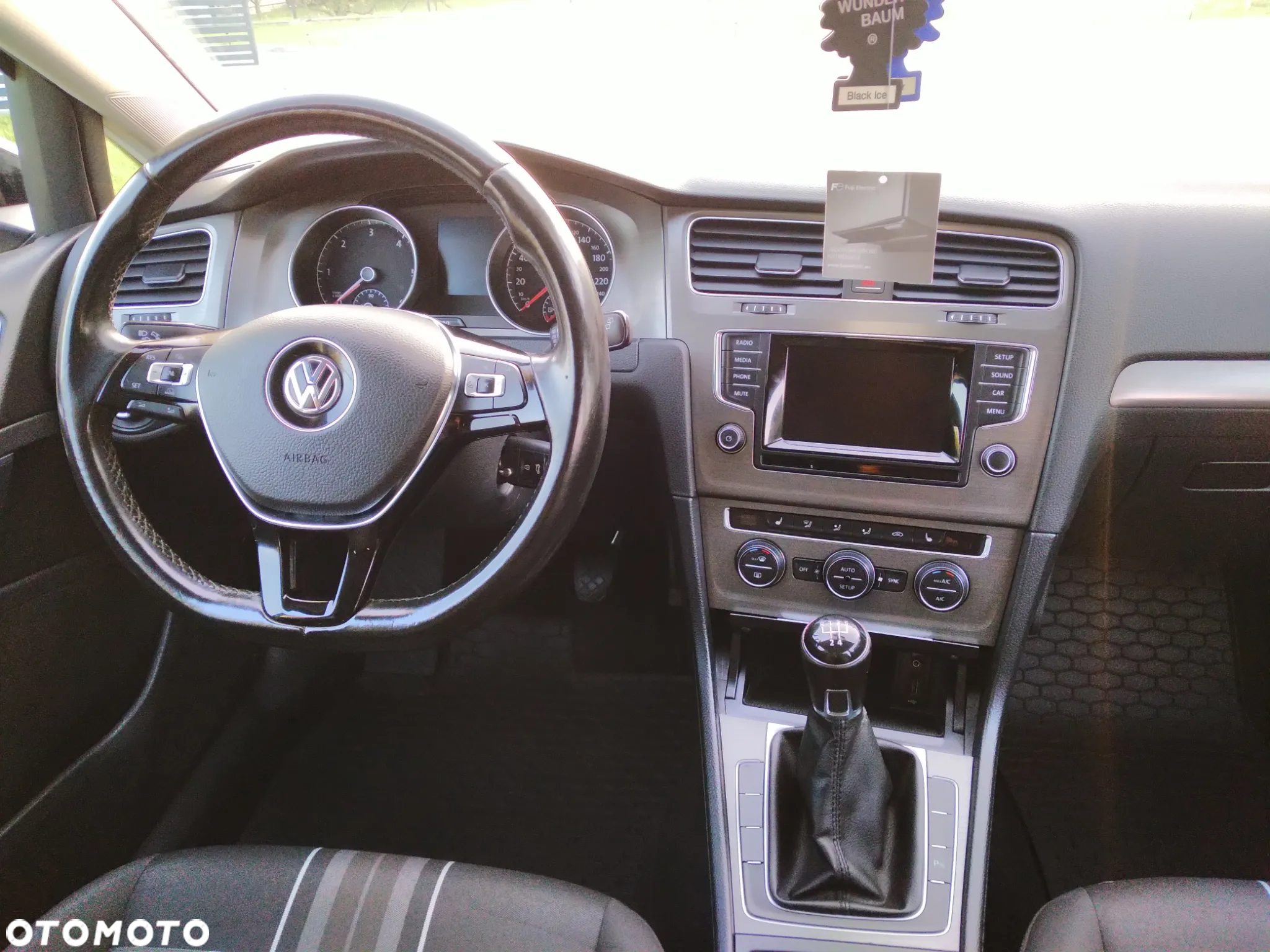 Volkswagen Golf 1.6 BlueTDI Trendline - 5