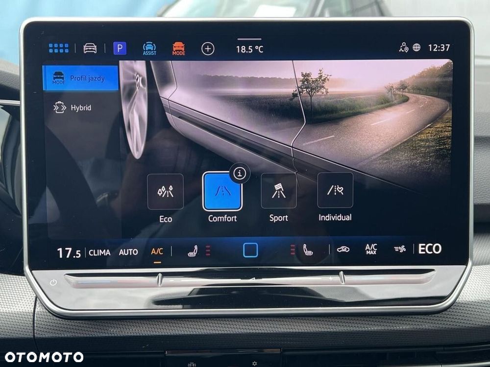 Volkswagen Golf 1.5 TSI EHybrid PHEV 150kW Style DSG - 21