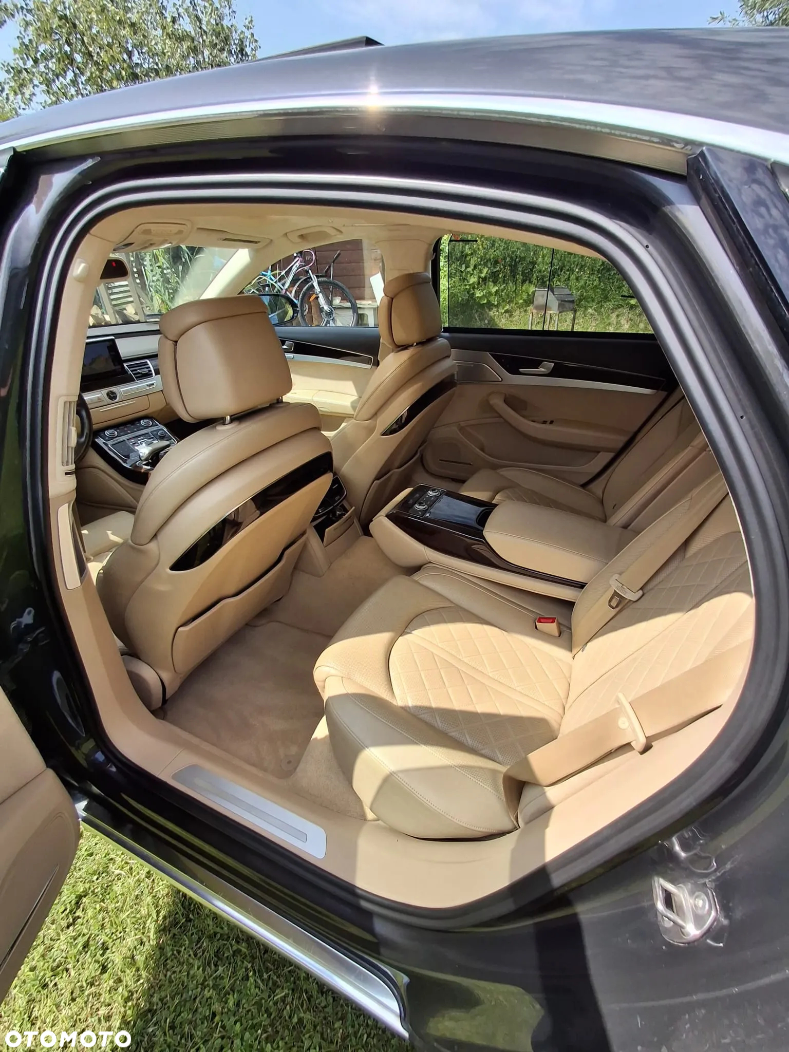 Audi A8 4.0 TFSI L Quattro - 7