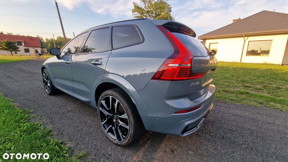 Volvo XC 60 B5 B AWD Geartronic Inscription - 4