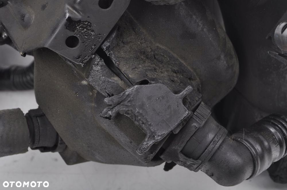 BMW 6 E64 630i 3.0 24V KOLEKTOR SSĄCY - 5